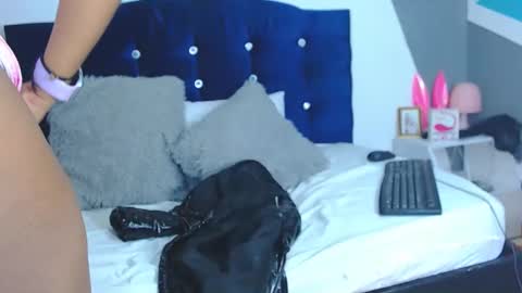 amanda online show from 01-15-25, 12:04