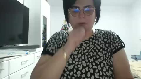 Anda .. online show from 01-06-26, 09:39