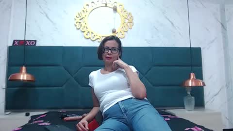 amanda_ramirez online show from 01-06-26, 10:01