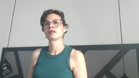 Snapshot of amanda_ramirez chatting on 06-18-26, 10:03 amanda_ramirez online show from 06-18-26, 10:03