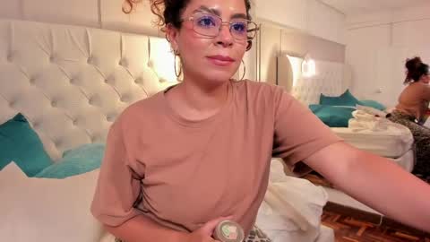 Amanda Rios online show from 05-27-26, 01:57