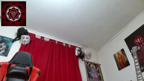 Amanda Valeska online show from 10-24-25, 05:42