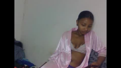 amandaaa25 online show from 09-24-25, 09:45