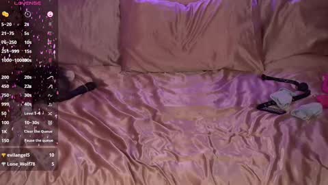 Snapshot of amandaafire chatting on 02-10-25, 02:16 Amanda online show from 02-10-25, 02:16