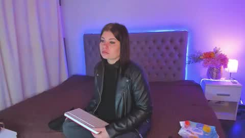 Amanda online show from 04-29-26, 04:49