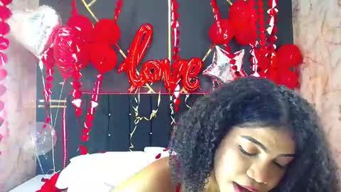 Snapshot of amandarobers chatting on 02-14-25, 11:42 Amanda Robers online show from 02-14-25, 11:42