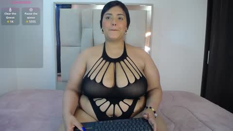 Snapshot of amandarousell chatting on 01-23-25, 02:28 AmandaRousel  online show from 01-23-25, 02:28