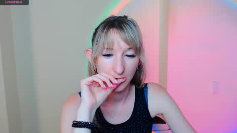 Snapshot of amandasentin chatting on 07-14-26, 10:21 Amanda online show from 07-14-26, 10:21