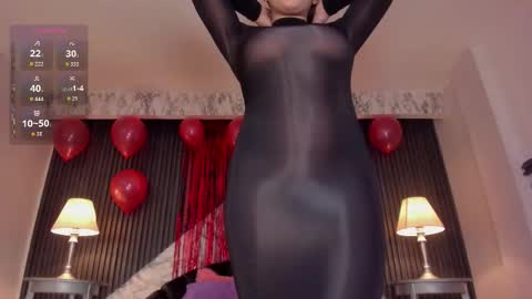 Snapshot of amandasilkheels chatting on 02-21-26, 05:47 GTM-5 14302100 online show from 02-21-26, 05:47