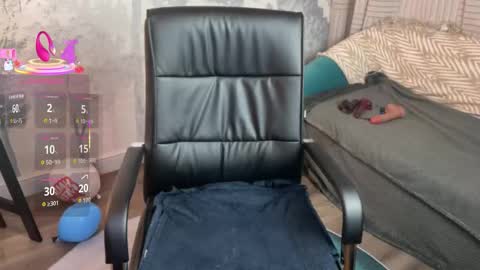 Amanda online show from 11-24-25, 01:05