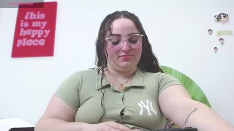 Snapshot of amandawatts chatting on 05-22-26, 09:53 Amanda W online show from 05-22-26, 09:53