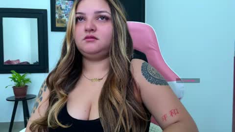 Snapshot of amandhaaa chatting on 06-01-26, 11:56 Amandha online show from 06-01-26, 11:56