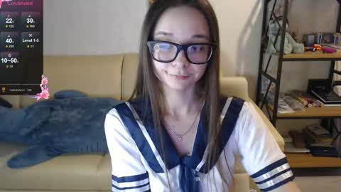 Snapshot of amaneli chatting on 12-19-24, 02:24 Mila online show from 12-19-24, 02:24