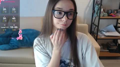 Snapshot of amaneli chatting on 12-23-24, 11:25 Mila online show from 12-23-24, 11:25