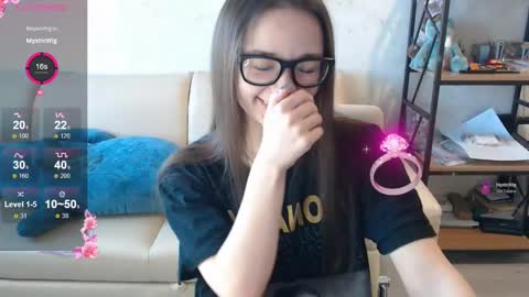 Snapshot of amaneli chatting on 12-29-24, 11:18 Mila online show from 12-29-24, 11:18