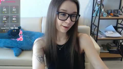 Snapshot of amaneli chatting on 01-04-25, 11:22 Mila online show from 01-04-25, 11:22