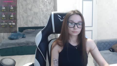 Snapshot of amaneli chatting on 01-23-25, 01:13 Mila online show from 01-23-25, 01:13