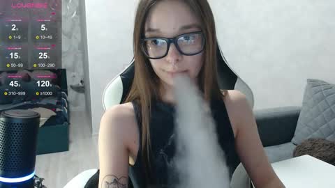 Snapshot of amaneli chatting on 03-06-25, 05:54 Mila online show from 03-06-25, 05:54