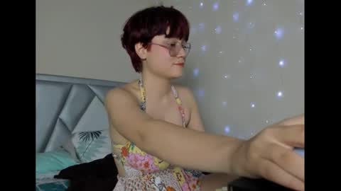 Amapola online show from 10-13-25, 09:26