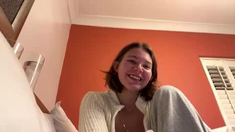 Amara Elise online show from 01-15-25, 02:06