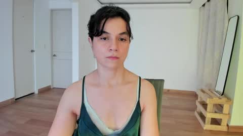 Snapshot of amaranthaajames chatting on 05-06-26, 10:48 Amarantha online show from 05-06-26, 10:48