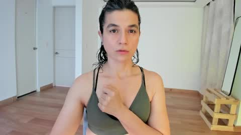 Snapshot of amaranthaajames chatting on 05-11-26, 09:12 Amarantha online show from 05-11-26, 09:12