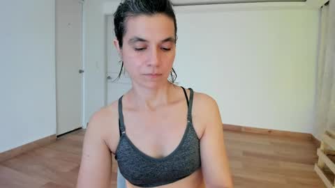 Snapshot of amaranthaajames chatting on 05-31-26, 09:49 Amarantha online show from 05-31-26, 09:49