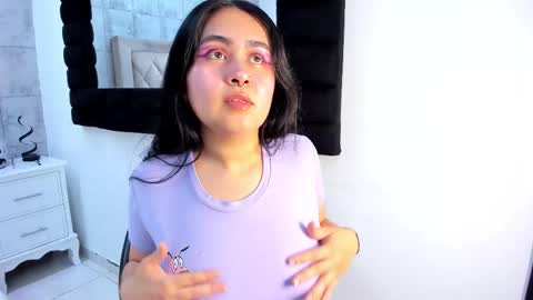 Amara Wolf online show from 11-18-25, 09:19