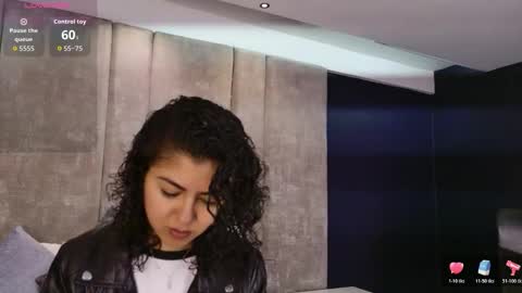 Emily online show from 11-24-25, 11:32