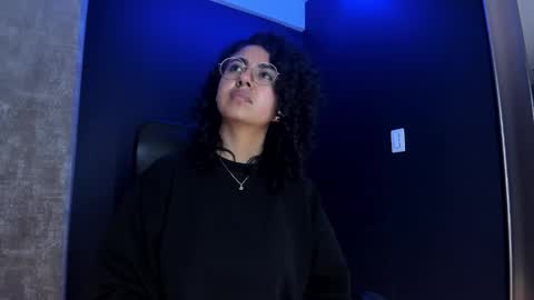 Snapshot of amarettho chatting on 02-06-26, 10:13 Emily online show from 02-06-26, 10:13