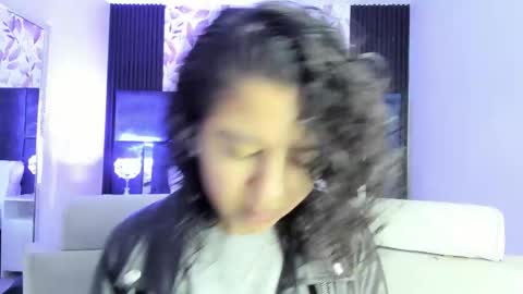 Snapshot of amarettho chatting on 02-15-26, 11:41 Emily online show from 02-15-26, 11:41