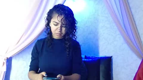 Snapshot of amarettho chatting on 06-22-26, 11:29 Emily online show from 06-22-26, 11:29