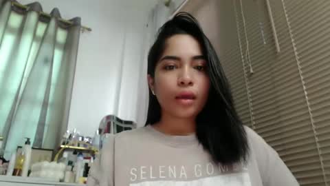 Snapshot of amariahholly chatting on 11-06-25, 06:25 Amariah Holly online show from 11-06-25, 06:25