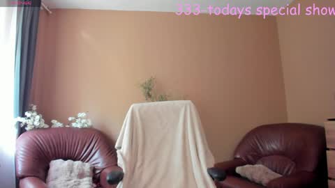 amateur_fitbabex online show from 04-18-26, 07:23