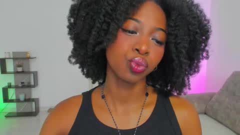 Snapshot of amatiistur chatting on 03-21-26, 04:43 Tammy online show from 03-21-26, 04:43