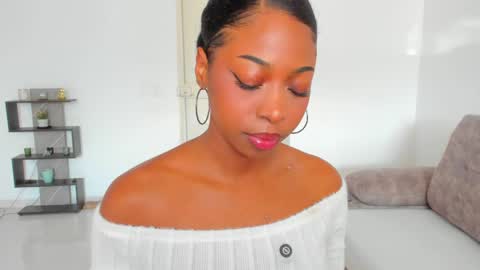 Snapshot of amatiistur chatting on 04-27-26, 08:51 Tammy online show from 04-27-26, 08:51
