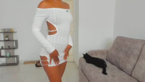 Snapshot of amatiistur chatting on 05-05-26, 08:17 Tammy online show from 05-05-26, 08:17