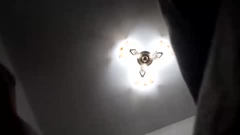 Snapshot of amatuercouple668922 chatting on 02-12-25, 02:56 Petruss s Csabesztoo online show from 02-12-25, 02:56