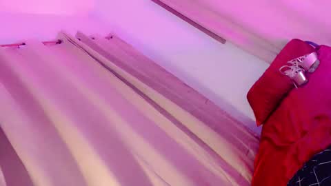 Amaya online show from 10-31-25, 08:54