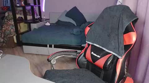 Malina online show from 02-21-26, 05:14