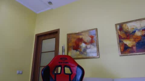 amazing_agness online show from 04-14-26, 09:37