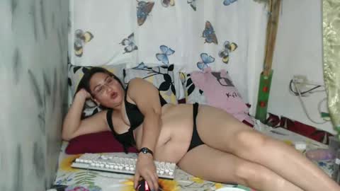 Snapshot of amazing_angel22 chatting on 01-30-25, 07:48 amazing angel online show from 01-30-25, 07:48