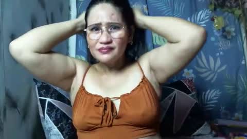 Snapshot of amazing_angel22 chatting on 09-11-25, 09:15 amazing angel online show from 09-11-25, 09:15