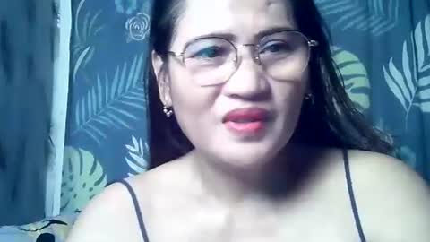 Snapshot of amazing_angel22 chatting on 10-07-25, 06:27 amazing angel online show from 10-07-25, 06:27