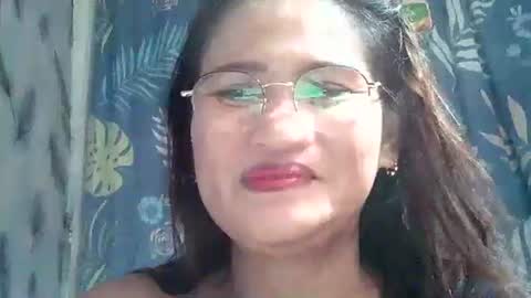 Snapshot of amazing_angel22 chatting on 10-16-25, 02:01 amazing angel online show from 10-16-25, 02:01
