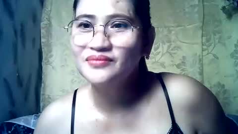 Snapshot of amazing_angel22 chatting on 10-20-25, 07:47 amazing angel online show from 10-20-25, 07:47