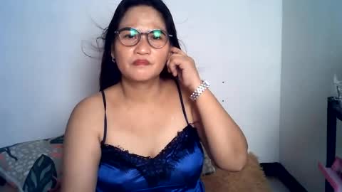 Snapshot of amazing_angel22 chatting on 07-25-26, 10:57 amazing angel online show from 07-25-26, 10:57