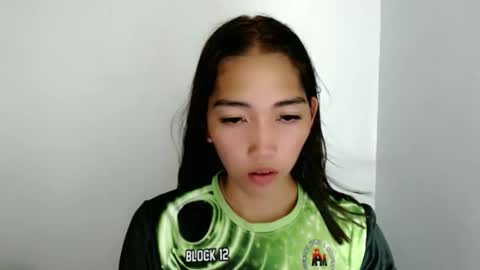 Snapshot of amazing_gracexx chatting on 05-16-26, 12:26 CALL ME GRACE online show from 05-16-26, 12:26
