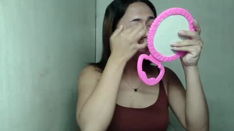 Snapshot of amazing_yella69 chatting on 10-06-25, 08:45 YELLA online show from 10-06-25, 08:45