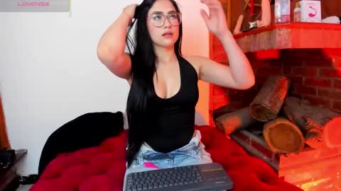 Sara  online show from 03-16-26, 03:38